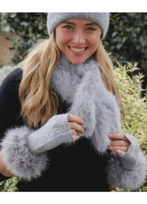 UNTUCKit Gloves, Scarves & Hats*Accessories By Park Lane Faux Fur Trim Gloves