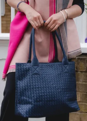 UNTUCKit Bags & Purses*Accessories By Park Lane Woven Texture Tote Bag Navy