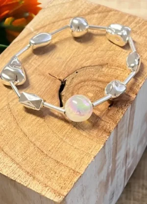 UNTUCKit Jewellery*Jess And Lou Elegant Acrylic Pearl Bracelet Silver