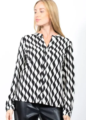 UNTUCKit Tops & Cardigans*Jessica Graaf  Collarless Style With V-neck Printed Top Ivory