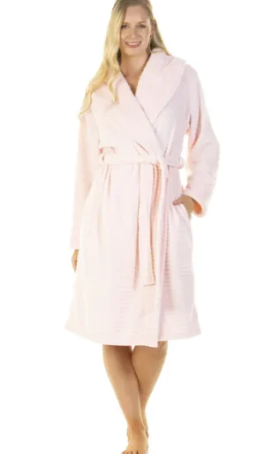 UNTUCKit Housecoats*La Marquise Charlotte Supersoft Fleece Wide Collar Robe Pink