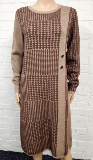 UNTUCKit Dresses*Paramour Houndstooth Knitted Dress Beige