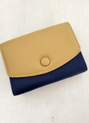 UNTUCKit Bags & Purses*Superbia Small Compact Purse