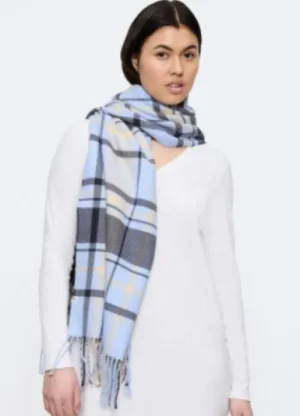 UNTUCKit Gloves, Scarves & Hats*Triumph Blanket Scarf